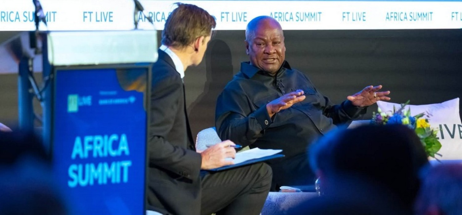 Ghana :  Mahama, ouvert à une coopération internationale y compris celle de la Russie contre le terrorisme, promet de discuter avec Poutine pour un cessez-le-feu avec l'Ukraine