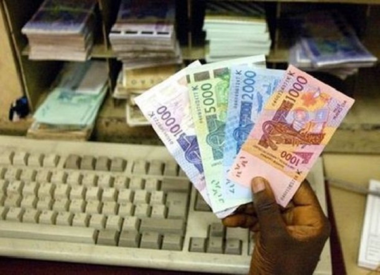Côte d'Ivoire : Une conseillère bancaire détourne plus de 300 millions FCFA des comptes inactifs
