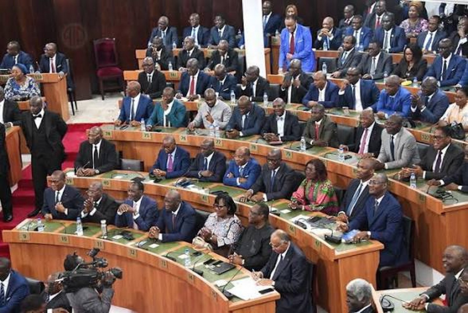Côte d'Ivoire : Budget 2025, la Cour des comptes salue les progrès, mais dénonce un déficit de 2 208 milliards de FCFA et met en garde contre des failles dans la gestion publique