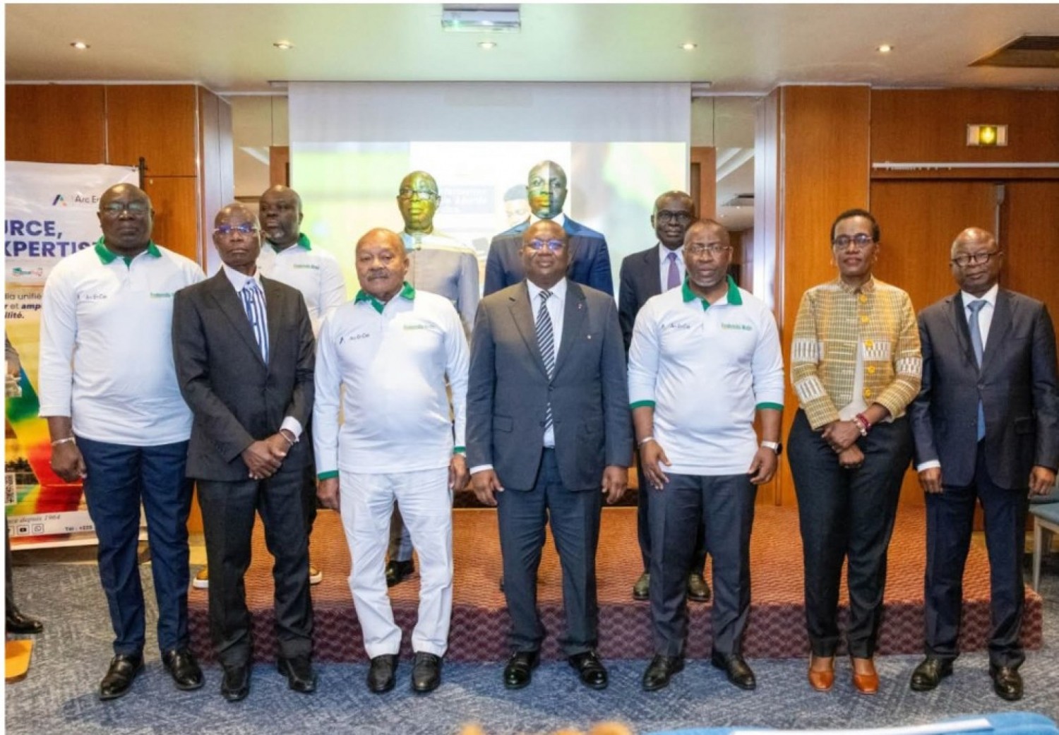 Côte d'Ivoire : Le groupe « Fraternité Matin » et ses nouvelles offres digitales, les exigences  du ministre Amadou Coulibaly