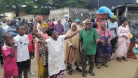 Côte d'Ivoire:    Adjamé Bracodi, les riverains font échec à l'ex...