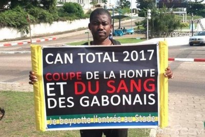 Gabon:  8 ans de prison requis contre le blogueur Hervé Mombo Kinga pour «propagande»