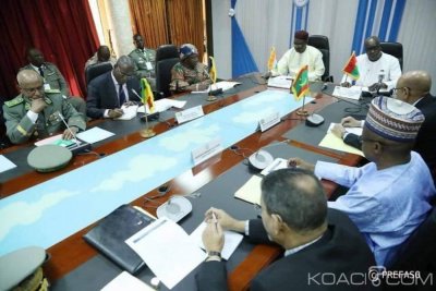 Burkina Faso : Les ministres de la défense du G5 sahel en concertation à  Ouagadougou