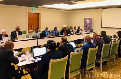 Côte d'Ivoire :  TIC, le ministre Isaac Dé prend part à  Addis-Abeba à  la réunion de Smart Africa