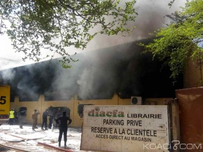 Burkina Faso : Deux blessés dans l'incendie d'une grande librairie à  Ouagadougou