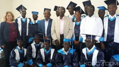 Côte d'Ivoire : Baptême de la première promotion des experts ivoiriens certifiés UN-POTI