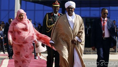 Soudan : «La décision de livrer Omar El Béchir reviendra à  un gouvernement élu», assure un membre du conseil de transition