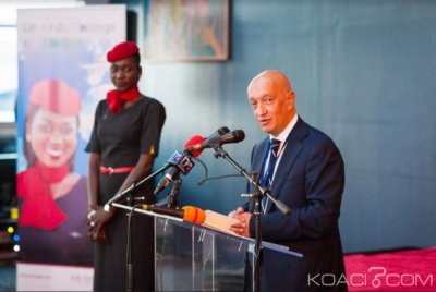 SénégalÂ : Difficultés à  Air-Sénégal, le Français Philippe Bohn viré de la tête de la compagnie, place à  Ibrahima Kane