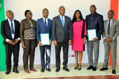 Côte d'Ivoire : Insertion des jeunes, 10 milliards de FCFA mis à  la disposition de 19500 jeunes, les premiers chèques distribués au plus tard en juillet