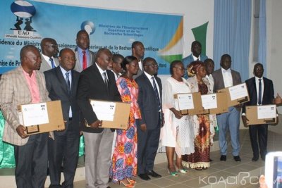 Côte d'Ivoire:  Célébration de la fête du travail, l'UAO récompense ses meilleurs agents