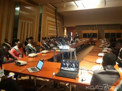 Côte d'Ivoire : Cérémonie d'ouverture des travaux de la Première Session Ordinaire du Parlement des jeunes