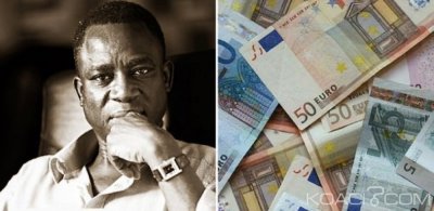 Sénégal : Jugé dans une affaire de faux billet, le célèbre chanteur Thione Seck fond en larmes et dit être marabouté