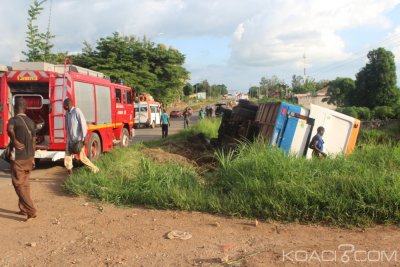 Côte d'Ivoire : En provenance du Burkina, à  Bouaké, un car de transport fini sa course dans un ravin avec ses 90 passagers, des blessés