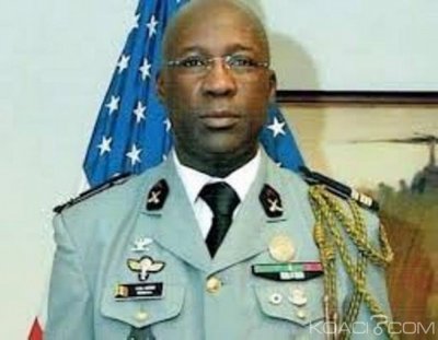 Sénégal: Un Colonel de l'armée convoqué à  la gendarmerie pour avoir participé à  une manifestation