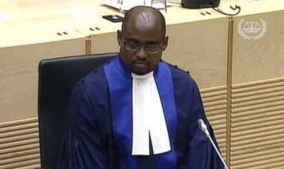 Côte d'Ivoire: CPI, pour le juge Henderson, dans le procès Gbagbo et Blé, le dossier de Bensouda  a été inondé de documents dont l'authenticité était douteuse