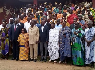 Côte d'Ivoire : A Dimbokro, Ahoussou « supplie » les chefs pour demander pardon à Bédié