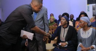 Côte d'Ivoire : Obsèques de Dj Arafat, l'aéroport d'Abidjan recommande aux passagers de prévoir la marge de temps, Gervinho offre 10 millions aux enfants du défunt