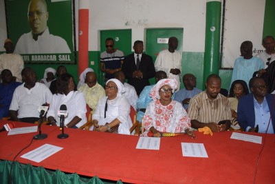 Sénégal: Célébration de ses 900 jours de prison, Khalifa Sall répond au « chantage » de Macky Sall pour le gracier