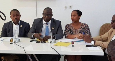 Côte d'Ivoire :   Les groupes parlementaires de l'opposition s'abstiennent de participer à la plénière d'adoption du calendrier des travaux parlementaires prévue jeudi
