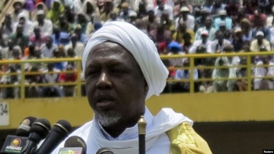 Mali:   L'influent imam malien Mahmoud Dicko lance son mouvement politique