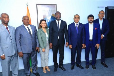 Côte d'Ivoire: Des accords de convention  signés convention avec des  entreprises industrielles, pour  la transformation de l'anacarde