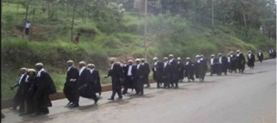 Cameroun: Grève des avocats: Paniqué le   pouvoir négocie, le barreau maintient le mot   d'ordre