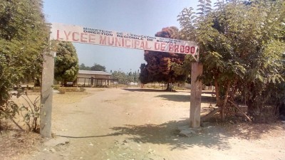 Côte d'Ivoire: Brobo, obligés de payer des frais annexes avant l'accès aux classes, énervés, des parents d'élèves boycottent l'école dans le Ahaly