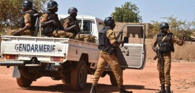 Burkina Faso: Cinq militaires tués dans une embuscade à Toeni