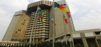 Cameroun: Billets mutilés, la Beac s'attaque aux agents d'échanges