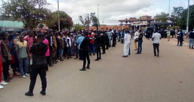 Côte d'Ivoire: Condamnation de Mangoua à 5 ans de prison, le PDCI annonce un mort par balle et «condamne, avec fermeté» un «jugement inique, sans précédent»