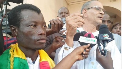 Mali: Il parcourt 500 km pour réclamer une école dans son village natal