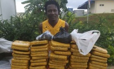 Côte d'Ivoire: Le dealer  Dembélé d'Attécoubé surpris à son domicile avec  80 blocs de cannabis