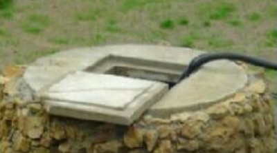 Côte d'Ivoire: « Ivre », un homme se retrouve dans un puits fermé à l'aide d'une porte métallique