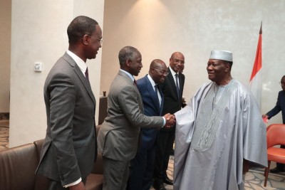 Côte d'Ivoire-Russie: A Sotchi, Ouattara s'entretient avec le secteur privé, le consul honoraire et Afreximbank
