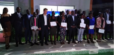 Côte d'Ivoire: Les premiers académiciens d'Orange ont reçu leur diplôme