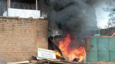 RDC: Béni, des habitants en colère brûlent la mairie après un nouveau massacre
