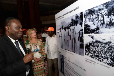 Côte d'Ivoire: Hommage au Président Félix Houphouët-Boigny, la Première Dame a présidé la cérémonie de vernissage de l'exposition photos