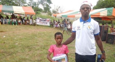 Côte d'Ivoire: Arbre de Noël, « Larmes d'Afrique » réalise le rêve des enfants Baoulé, Dida, Mossi et Lobi de Gragbadagolilié (Lakota)