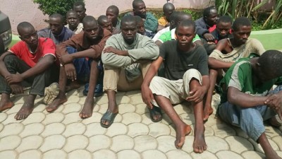 RDC: L'armée présente à la presse 36 «égorgeurs» capturés à Béni