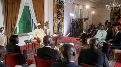 Sénégal: Nouvel an, Macky Sall va s'offrir 90 minutes avec des journalistes après son message à la nation