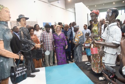 Côte d'Ivoire :  Culture contemporaine, la Première Dame procède à l'inauguration du Musée des cultures contemporaines Adama Toungara