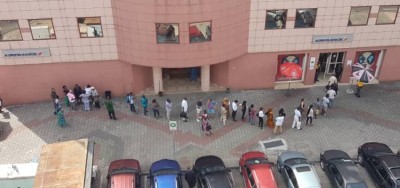 Côte d'Ivoire-France : Partir vers le confinement général et le risque contagieux, irresponsabilité passionnelle française à Abidjan ?