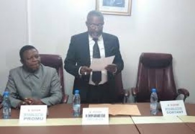 Cameroun  : Scrutin partiel, Elecam prépare la fraude avec  la complicité de certains médias