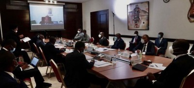 Côte d'Ivoire : Coronavirus, Amadou Gon à la tâche en visioconférence depuis sa résidence