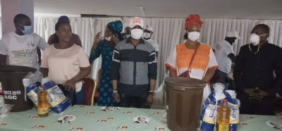 Côte d'Ivoire : Covid-19, le Député Charles Gnahoré traduit sa promesse de don de la moitié de son salaire en acte en soutien à  une soixantaine de familles vulnérables