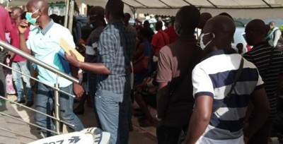 Côte d'Ivoire : Les clients de la BHCI réclament leur épargne « pour se prendre en charge en cette période de Covid-19 », ils écrivent au Premier Ministre