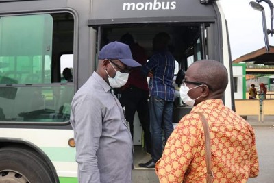 Côte d'Ivoire :  SOTRA, le port du masque est désormais obligatoire dans les gares, autobus, bateaux jusqu'à la destination finale