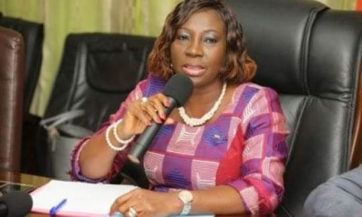 Côte d'Ivoire :  Quelques jours après le lancement des cours à distance, Kandia aux élèves : «Les classes sont certes fermées mais les cahiers et les livres doivent rester ouverts »