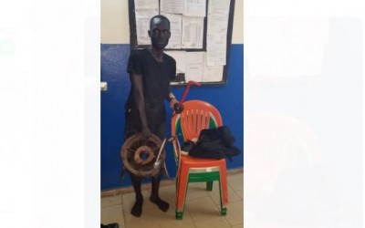 Côte d'Ivoire : À Abobo, en plein couvre-feu, un présumé voleur de chaises et de gaz interpellé