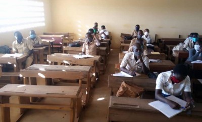 Côte d'Ivoire : Reprise des cours, 200 FCFA exigé par élève à Sikensi pour l'achat des masques